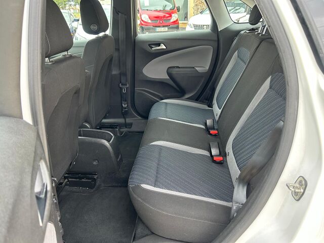 OPEL CROSSLAND X 1.2 AUTO SPANISH LHD IN SPAIN ONLY 31000 MILES SUPERB 2019